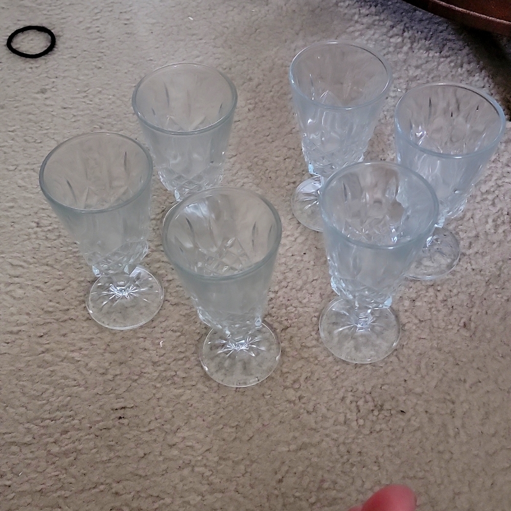 antique crystal glasses